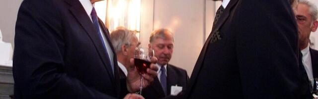 RÜÜTLI KAASAEGSED | Türannidest raevukate rahvuslasteni. Teda ümbritses Nõukogudemaal väga kirev seltskond