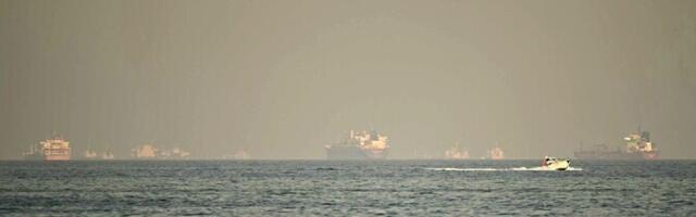 Maersk peatab oma laevade liikumise läbi Hormuze väina