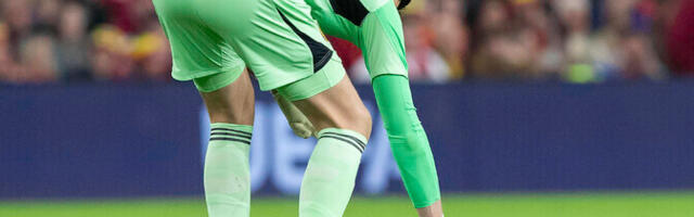 VIDEO | Belgia ja Walesi mäng peatati väljakule jooksnud roti tõttu