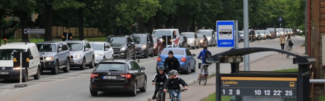 Kas teadsid: Eesti juhid teevad välisriikides sama palju avariisid kui Tartumaal