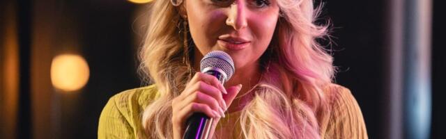 KLÕPS | Seksikas piiga puhkusel! Lauljatar Heleza näitas bikiinides rannavormi