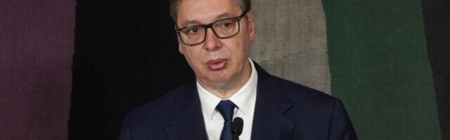 UŽIVO "DA SE NE LAŽEMO, NIKO OD NAŠIH NIJE PUCAO NA NJIH" Vučić o napadu blokadera: Ćacilend im je trn u oku! Rešili su da napadnu simbol slobode i otpora