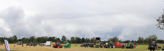 PÕLLUMEESTE ÜHINE SIGNAAL | Hiiumaa põllumehed tulevad traktoritega Käina tänavatele