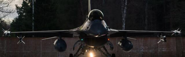 Esimesed F-16 Hävitajad Jõudsid Ukrainasse