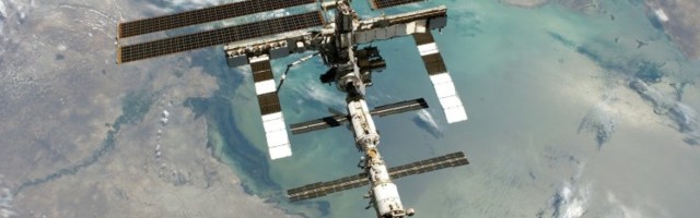 Kosmosejaam ISS ei saa igavesti taevas püsida; loe, kuidas see orbiidilt alla saadakse