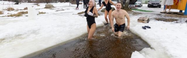 Nädala foto ⟩ Jää on külm ja saun on kuum