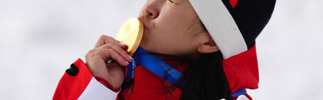 Vigurhüpetes riputati kuld teist olümpiat järjest sama naise kaela