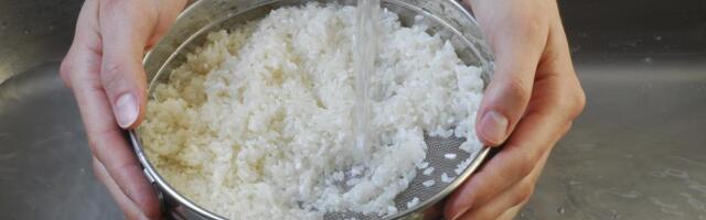 Da li treba prati pirinač pre kuvanja? Većina pravi veliku grešku, a evo šta kažu kuvari!