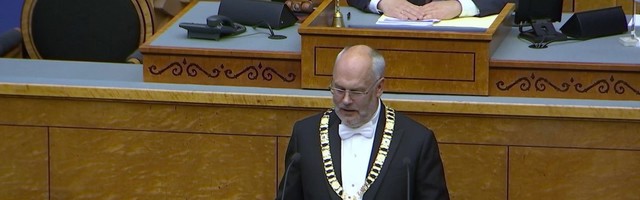 Reporter: Ametisse astus taasiseseisvunud Eesti viies president Alar Karis