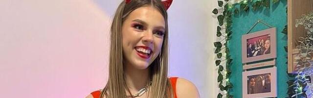 Ilma käteta iluguru õpetab naisi meikima