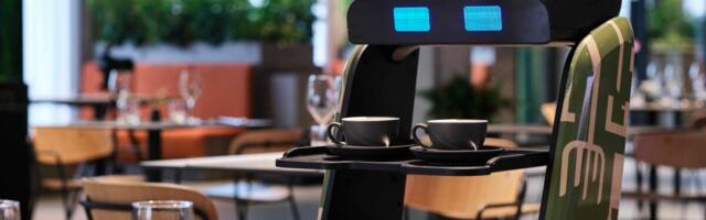Uus restoran pani tööle eesti keelt kõneleva roboti. “Midagi sellist pole varem nähtud”