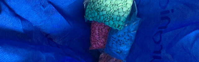 В Тарту у двух мужчин изъяли 20 кг наркотиков: их продавали через Telegram