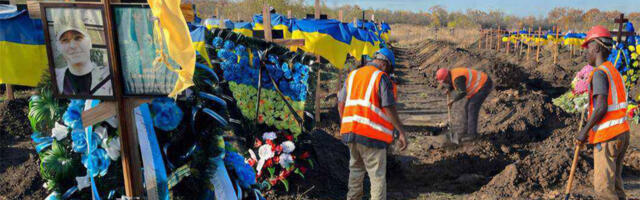 PILTUUDIS: rahvastiku vahetus Ukrainas – mustanahalised kaevavad Ukraina sõdurite haudu