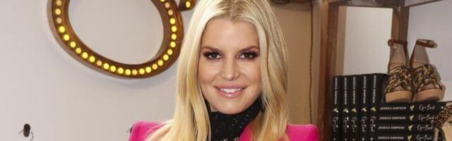VÕRDLE | „See ei saa olla sama inimene!“ Üle tüki aja taas pildile ilmunud Jessica Simpson on tundmatuseni muutunud