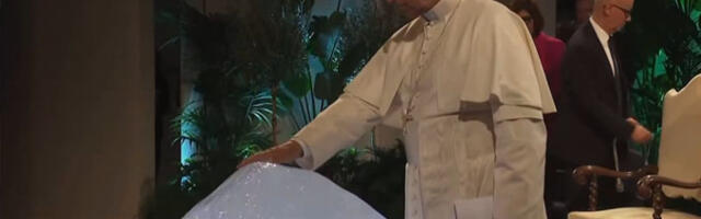 Paavst Leo XIV õnnistas kliimaõigluse konverentsil jääkamakat