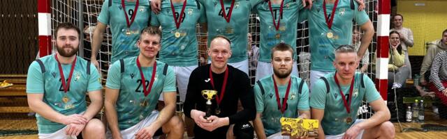 Palivere saalijalgpalliturniiri võitis kodumeeskond