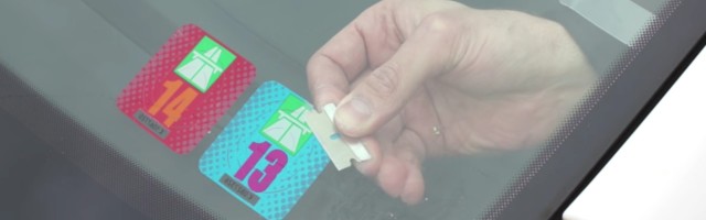 Kuidas autolt liimijäljed maha saada?