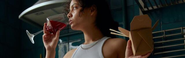 Kui armastad diivanil lesida, rasvast toitu, kanget kohvi ja muid halbu harjumusi, oled õigel teel