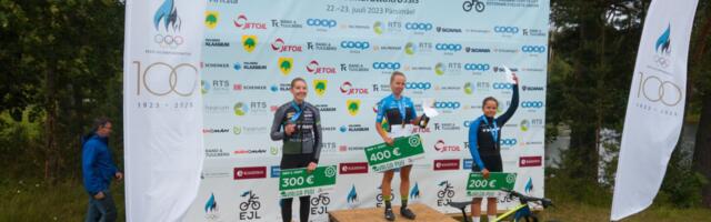 Coop Antsla Eesti meistrivõistlustel olümpiakrossis olid sarnaselt päev varem peetud lühirajasõidule võidukad Markus Pajur ja Janika Lõiv.