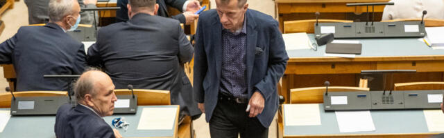 Jürgen Ligi tõukles Tallinna linnavolikogus