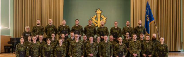 Kaitseväe Akadeemias lõppes nooremstaabiohvitseri kursus