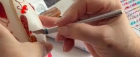 GUŠČIJA JAJA PRETVARA U MINIJATURNE DRAGULJE: Subotičanku Vesnu inspirisao Faberže, a sad su njena remek-dela izložbeni eksponati