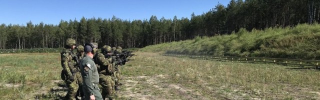 Kaitsejõudud läbisid uute automaatrelvade väljaõppe