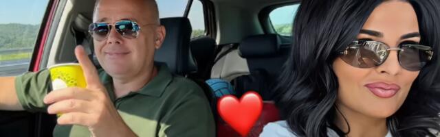 SPAKOVALI SE I KRENULI! Milena Popović i Igor Jurić objavili trenutak iz automobila kao pravi BRAČI PAR, nisu skidali osmehe (FOTO)