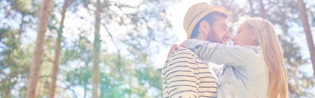 Armuke kõrval, mees kodus: miks paljud naised valivad naisi kõrvalsuhte otsides tähelepanu ja lähedust