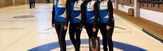 Eesti kurlingunaiskond Kerli Laidsalu juhtimisel kaitses Eesti meistritiitlit