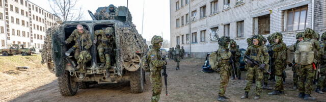 Kalevi jalaväepataljon harjutas Lätis linnalahingute pidamist