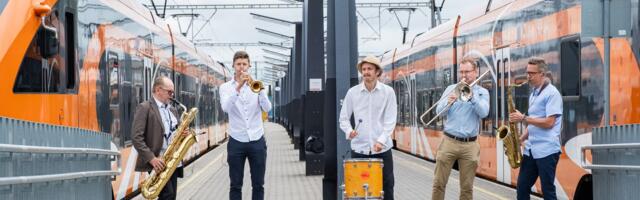 FOTOD ⟩ Elron tähistas kontserdiga rongide kümnendat sünnipäeva