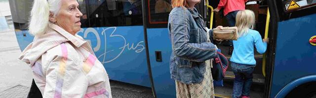HÜVASTI, PRII SÕIT: Tasuta bussisõidu kaotamine röövib sõitjate taskust aastas terve kuupalga