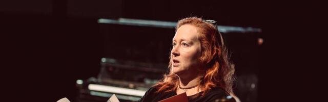 NÄDALA KUJU ⟩ Julia Aug