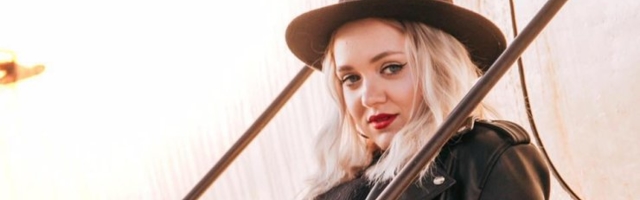 Noor juutuuber Enni Britta sai pildi eest kriitikat: teeb sama välja kui mõni mees paneks sellise pesu selga