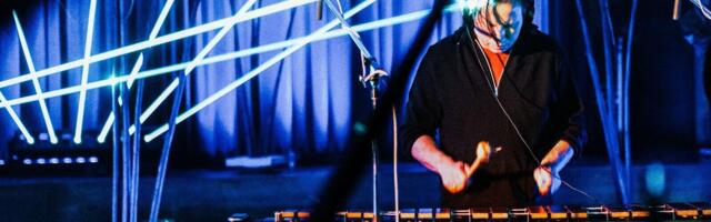 Reiu jõel esitletakse uudset tehisintellekti ja tähistatakse Eesti taasloomist Kristjan Järvi kontsert-etendusega