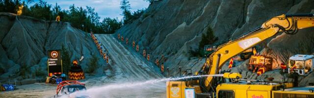 ARVUSTUS | Täiesti teistmoodi suvelavastus: masinad pandi Rummul nii tantsima, kaklema kui ka seksima