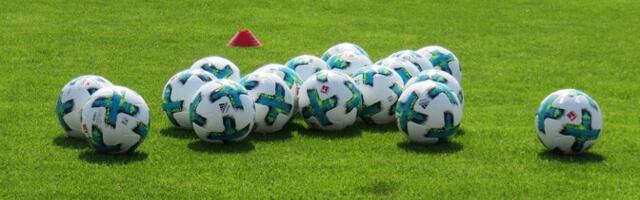 Eesti neidude U-15 koondise kandidaadid kogunesid treeninglaagriks