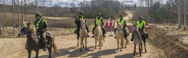 30 kilomeetrit ja 12 tundi hobuse seljas ehk Ratsapatrull piiril
