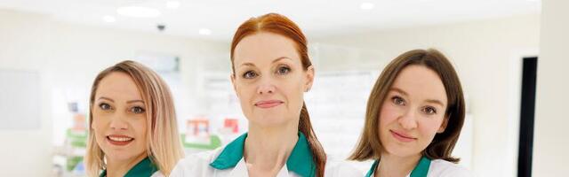 “Igaühel meist on oma tugev külg.” Kes on apteegis proviisor, farmatseut ja klienditeenindaja?