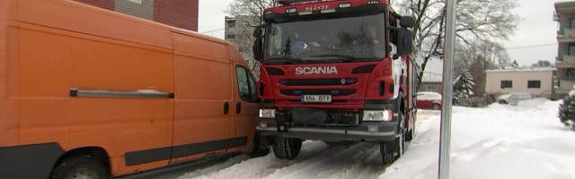 Reporter: Politsei ja päästeamet on lumega hädas