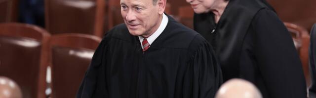 Trump’s attempt to fire FTC Democrat gets a boost from Supreme Court