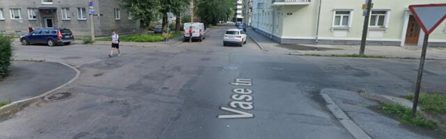 Tallinnas jäi auto alla üheksa kuud rase naine. „Ta otsis juhiga silmsidet, aga kõik juhtus nii kiiresti“