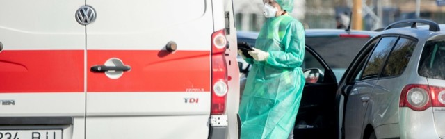 Kiirabiarst paneb südamele: kui inimesed ei mõista maski kandmise vajadust, jäävad kiirabiautod peagi arstideta