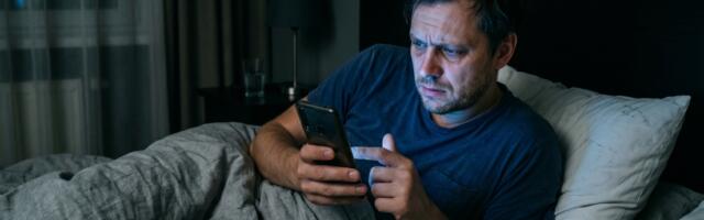 Teadlased: Ekraanide sinine valgus pole peamine unerikkuja