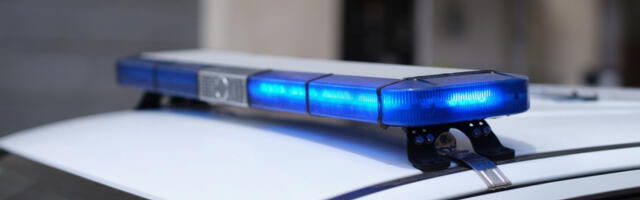 UHAPŠENA MAJKA (19) KOJA JE OSTAVILA BEBU PORED KONTEJNERA: Dete staro SEDAM DANA nađeno pored kontejnera u ZAVEZANOJ KESI!