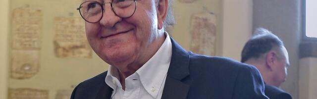 „Olen meister seksimises ja joomises.“ 80-aastane Itaalia koomik jäi olümpiatule kandmise võimalusest ilma