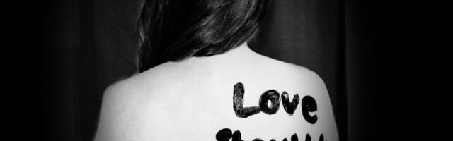 Mis on vaimne terror suhtes.