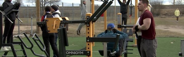 Reporter: Jõusaalid kinni? Raskustega trenni saab Eestis teha ka õues!