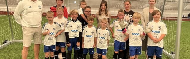 Läänemaa ja Lõuna-Läänemaa Jalgpalliklubi teenisid kaksikvõidu